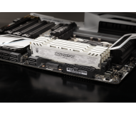 Ballistix Sport LT White 32GB Kit (4 x 8GB) DDR4-3000 UDIMM